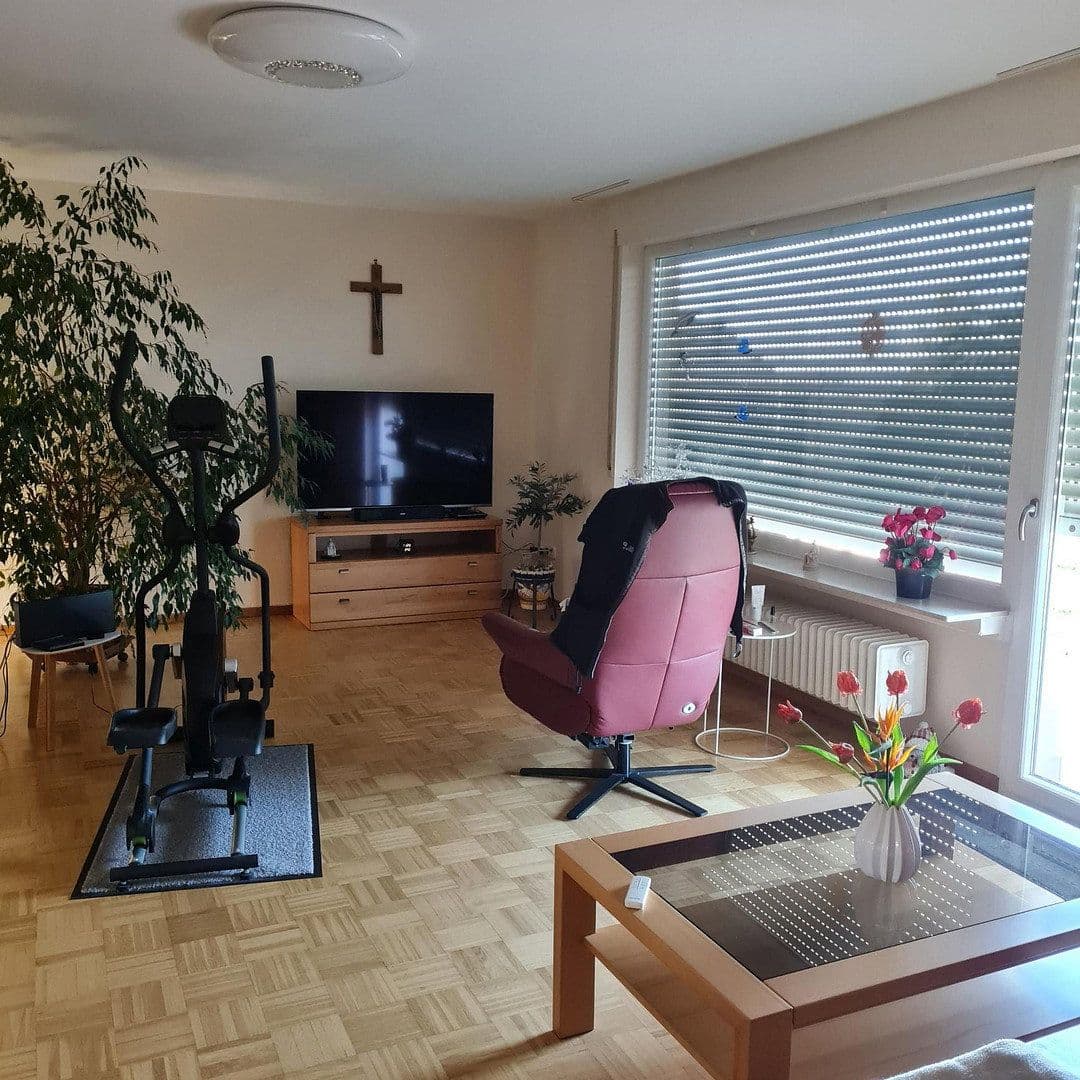 Prenájom bytu 3-izbový 100 m², Alzenau, Bavorsko Prenájom bytu 3-izbový 100 m², Alzenau, Bavorsko