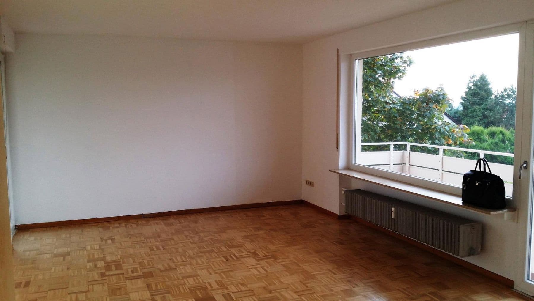 Prenájom bytu 3-izbový 100 m², Alzenau, Bavorsko Prenájom bytu 3-izbový 100 m², Alzenau, Bavorsko