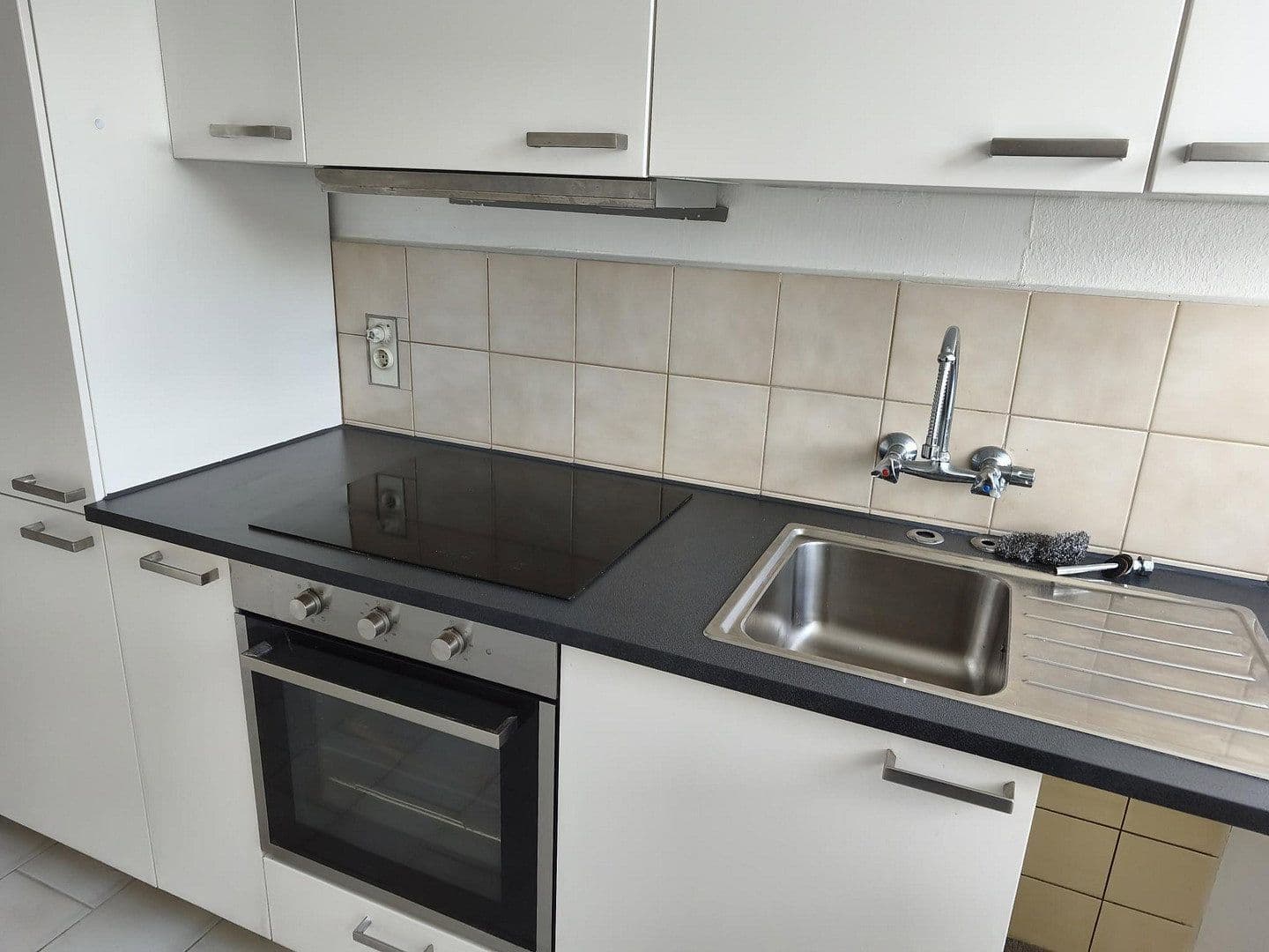 Prenájom bytu 3-izbový 57 m², Paul-Sorge-Straße 92, Hamburg, Hamburg Prenájom bytu 3-izbový 57 m², Paul-Sorge-Straße 92, Hamburg, Hamburg