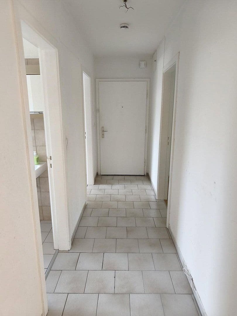 Prenájom bytu 3-izbový 57 m², Paul-Sorge-Straße 92, Hamburg, Hamburg Prenájom bytu 3-izbový 57 m², Paul-Sorge-Straße 92, Hamburg, Hamburg