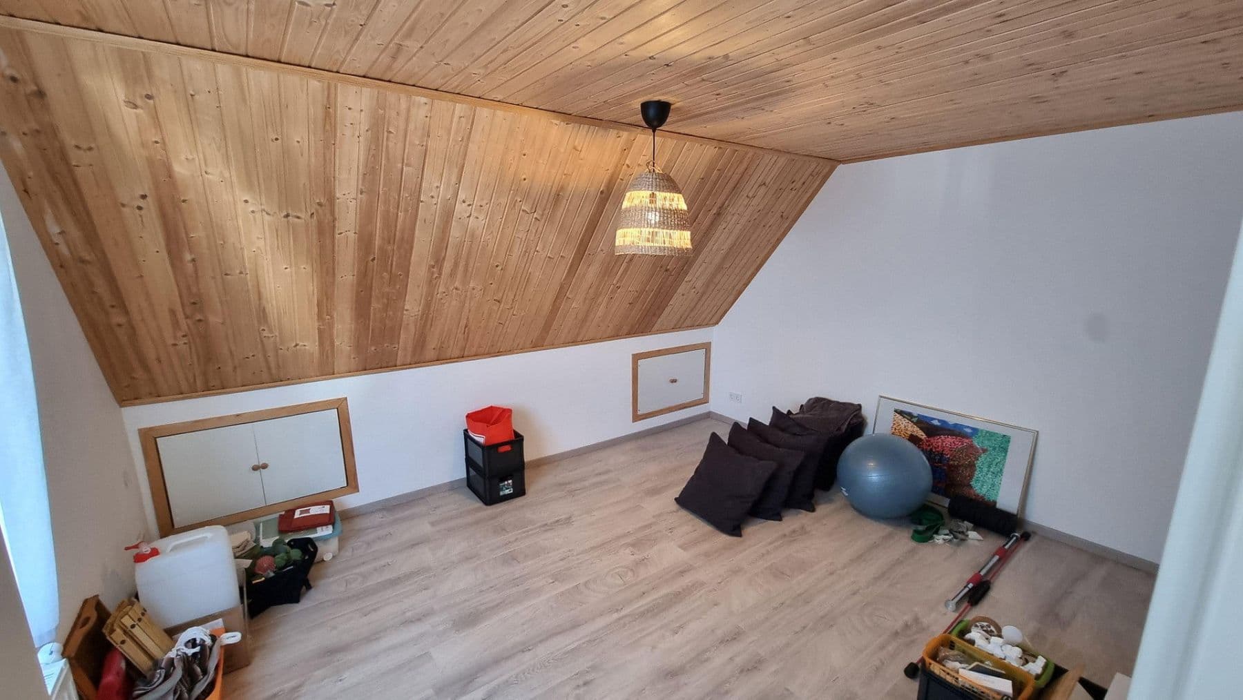 Predaj domu 128 m², pozemok 623 m², Im Heidchesgarten 16, Alsdorf, Porýnie-Falcko Predaj domu 128 m², pozemok 623 m², Im Heidchesgarten 16, Alsdorf, Porýnie-Falcko