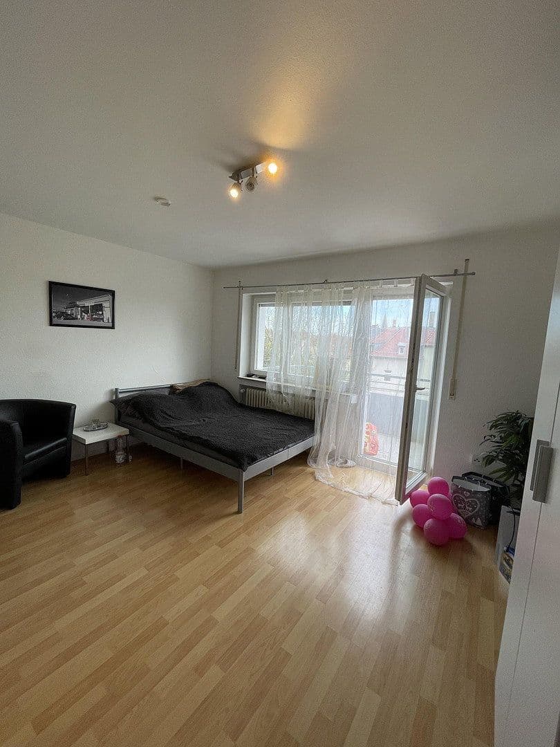 Prenájom bytu 1-izbový 28 m², Obere Weinsteige 66, Stuttgart, Bádensko-Wurttembersko Prenájom bytu 1-izbový 28 m², Obere Weinsteige 66, Stuttgart, Bádensko-Wurttembersko