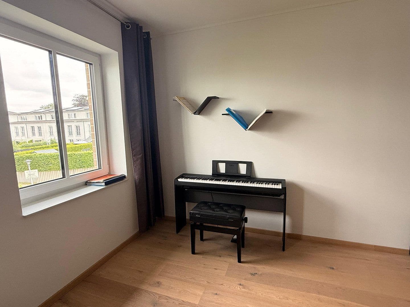 Predaj domu 111 m², pozemok 123 m², Ahrensburg, Šlezvicko-Holštajnsko Predaj domu 111 m², pozemok 123 m², Ahrensburg, Šlezvicko-Holštajnsko