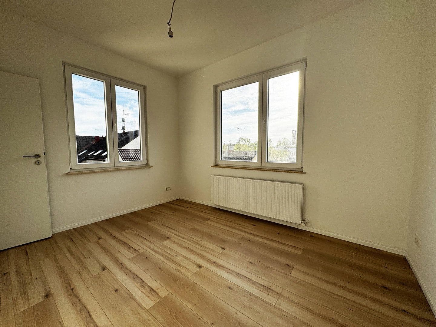 Prenájom bytu 4-izbový 83 m², Heilbronn, Bádensko-Wurttembersko Prenájom bytu 4-izbový 83 m², Heilbronn, Bádensko-Wurttembersko