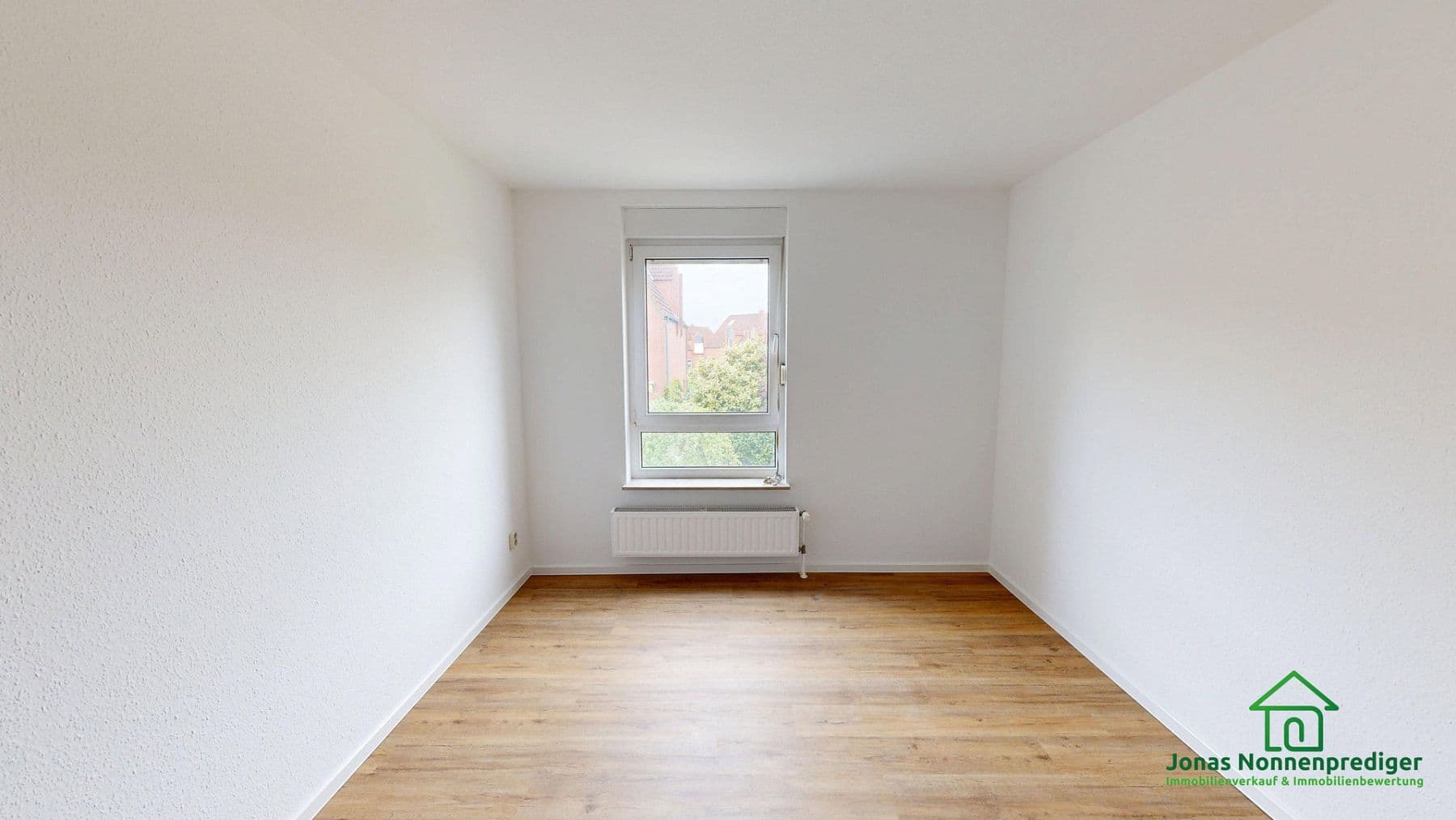 Predaj domu 151 m², pozemok 227 m², Nedderfeld 112, Schwerin, Meklenbursko-Predpomoransko Predaj domu 151 m², pozemok 227 m², Nedderfeld 112, Schwerin, Meklenbursko-Predpomoransko