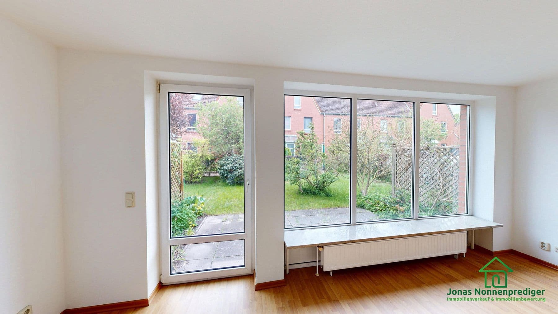 Predaj domu 151 m², pozemok 227 m², Nedderfeld 112, Schwerin, Meklenbursko-Predpomoransko Predaj domu 151 m², pozemok 227 m², Nedderfeld 112, Schwerin, Meklenbursko-Predpomoransko