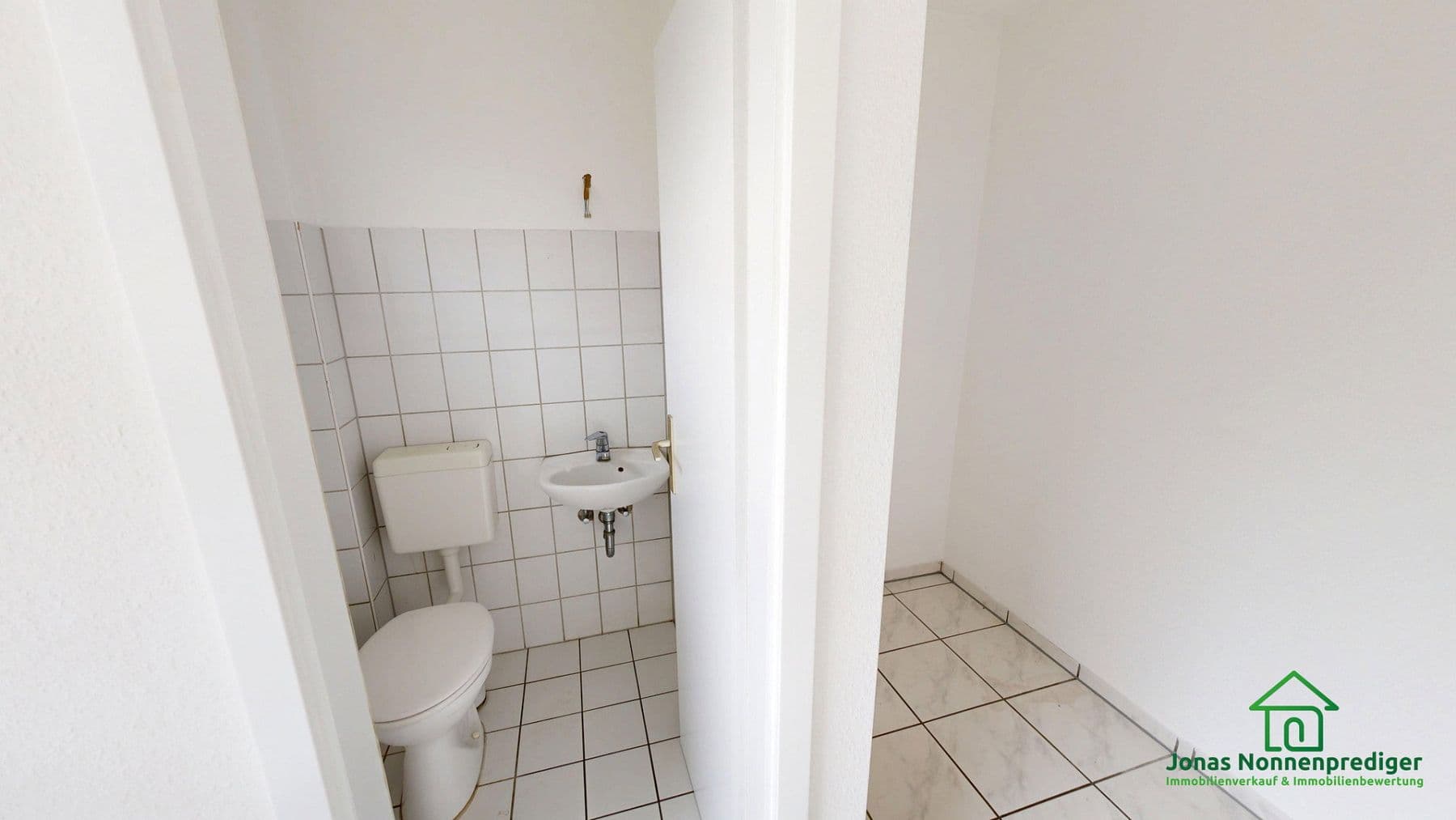 Predaj domu 151 m², pozemok 227 m², Nedderfeld 112, Schwerin, Meklenbursko-Predpomoransko Predaj domu 151 m², pozemok 227 m², Nedderfeld 112, Schwerin, Meklenbursko-Predpomoransko
