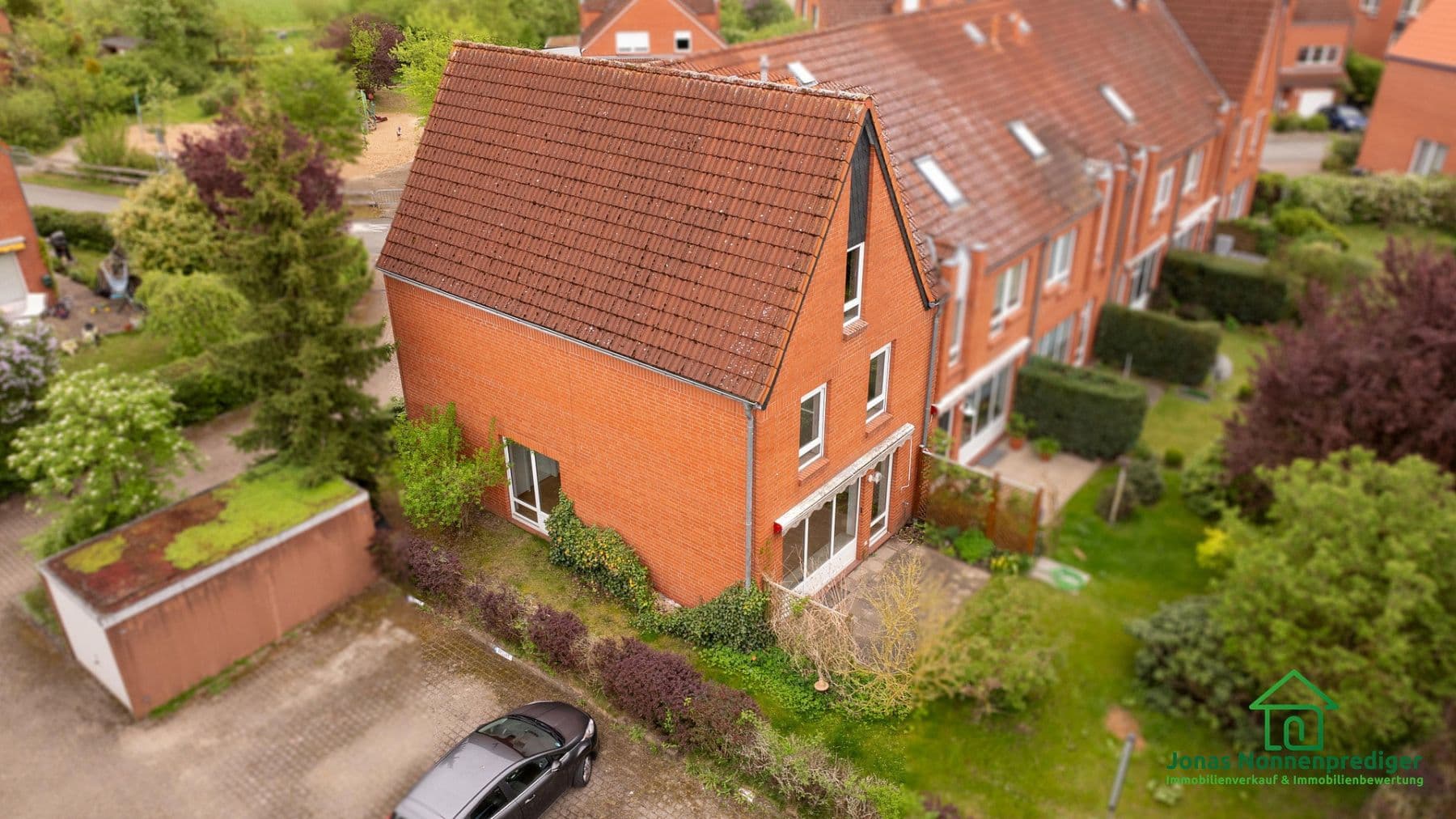 Predaj domu 151 m², pozemok 227 m², Nedderfeld 112, Schwerin, Meklenbursko-Predpomoransko Predaj domu 151 m², pozemok 227 m², Nedderfeld 112, Schwerin, Meklenbursko-Predpomoransko
