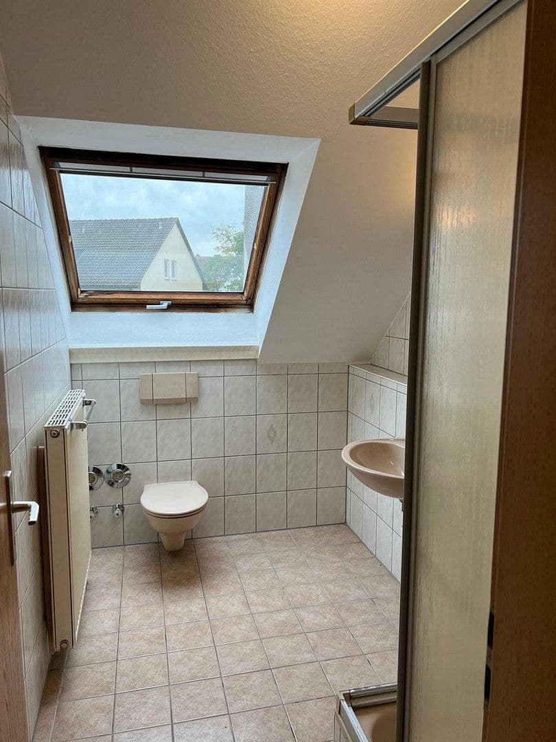 Prenájom bytu 1-izbový 28 m², Hüttendorfer Straße 4, Erlangen, Bavorsko Prenájom bytu 1-izbový 28 m², Hüttendorfer Straße 4, Erlangen, Bavorsko