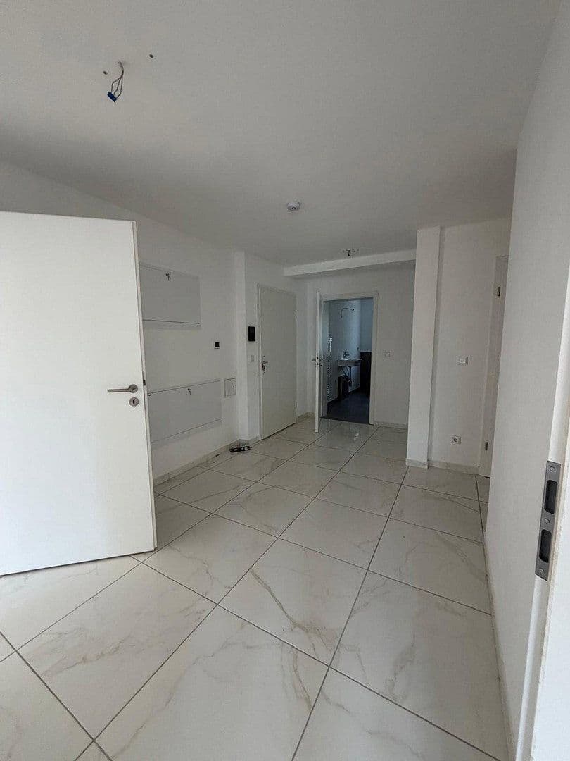 Prenájom bytu 3-izbový 109 m², Bochum, Severné Porýnie - Westfálsko Prenájom bytu 3-izbový 109 m², Bochum, Severné Porýnie - Westfálsko