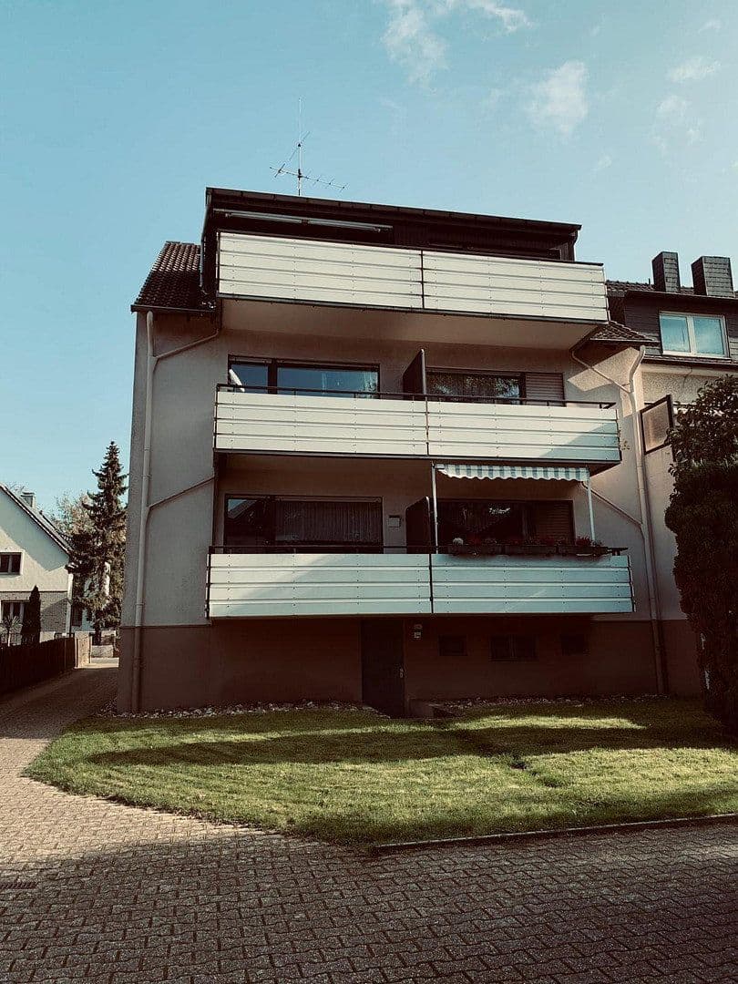 Predaj bytu 4-izbový 107 m², Oberhausen, Severné Porýnie - Westfálsko Predaj bytu 4-izbový 107 m², Oberhausen, Severné Porýnie - Westfálsko