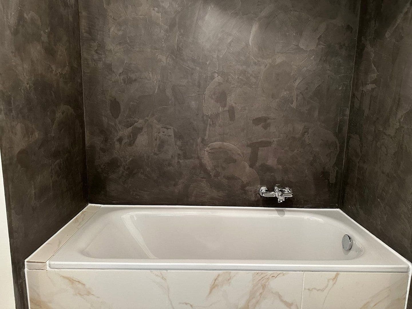 Predaj bytu 4-izbový 107 m², Oberhausen, Severné Porýnie - Westfálsko Predaj bytu 4-izbový 107 m², Oberhausen, Severné Porýnie - Westfálsko
