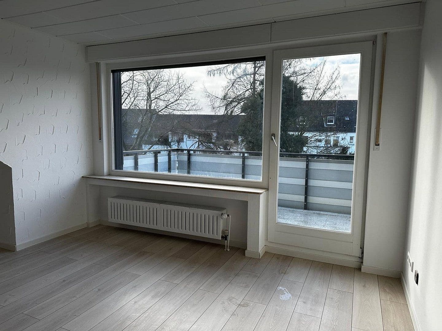 Predaj bytu 4-izbový 107 m², Oberhausen, Severné Porýnie - Westfálsko Predaj bytu 4-izbový 107 m², Oberhausen, Severné Porýnie - Westfálsko