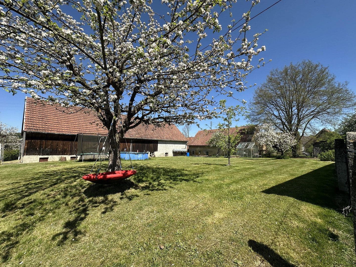 Predaj domu 240 m², pozemok 1.700 m², Aindling, Bavorsko Predaj domu 240 m², pozemok 1.700 m², Aindling, Bavorsko
