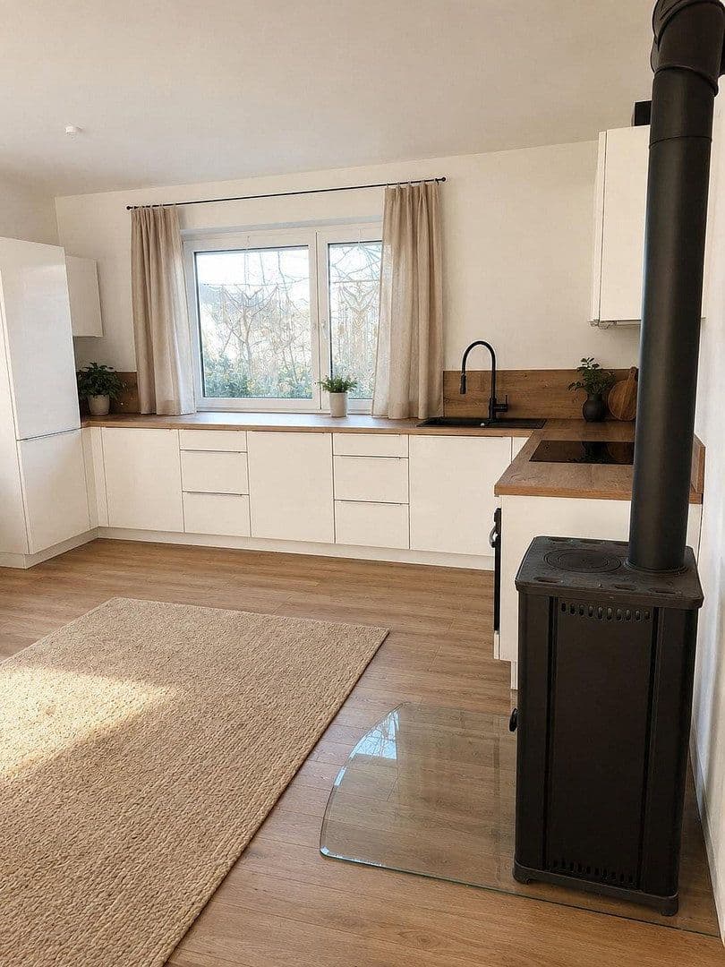 Predaj domu 240 m², pozemok 1.700 m², Aindling, Bavorsko Predaj domu 240 m², pozemok 1.700 m², Aindling, Bavorsko