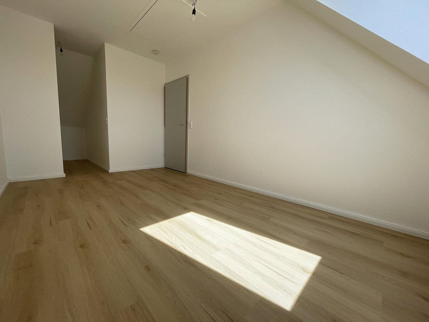 Prenájom bytu 2-izbový 46 m², Gerlinger Weg 1, Ditzingen, Bádensko-Wurttembersko Prenájom bytu 2-izbový 46 m², Gerlinger Weg 1, Ditzingen, Bádensko-Wurttembersko