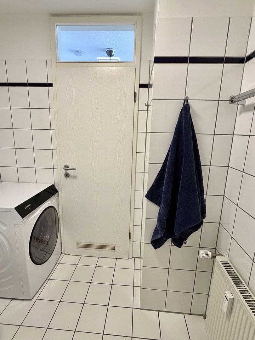 Predaj bytu 1-izbový 33 m², Rosmarinstr. 22, Düsseldorf, Severné Porýnie - Westfálsko Predaj bytu 1-izbový 33 m², Rosmarinstr. 22, Düsseldorf, Severné Porýnie - Westfálsko