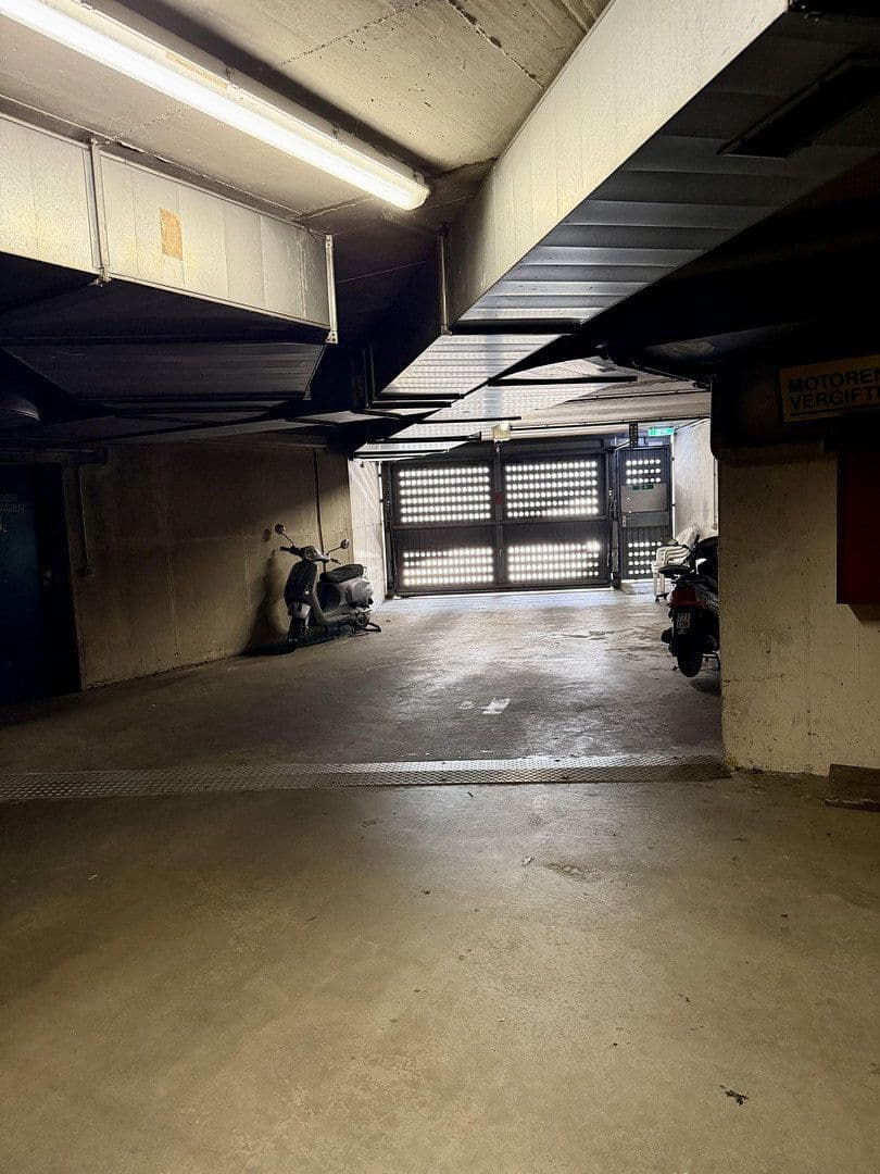 Predaj bytu 1-izbový 33 m², Rosmarinstr. 22, Düsseldorf, Severné Porýnie - Westfálsko Predaj bytu 1-izbový 33 m², Rosmarinstr. 22, Düsseldorf, Severné Porýnie - Westfálsko