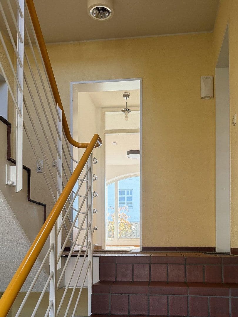 Predaj bytu 1-izbový 33 m², Rosmarinstr. 22, Düsseldorf, Severné Porýnie - Westfálsko Predaj bytu 1-izbový 33 m², Rosmarinstr. 22, Düsseldorf, Severné Porýnie - Westfálsko