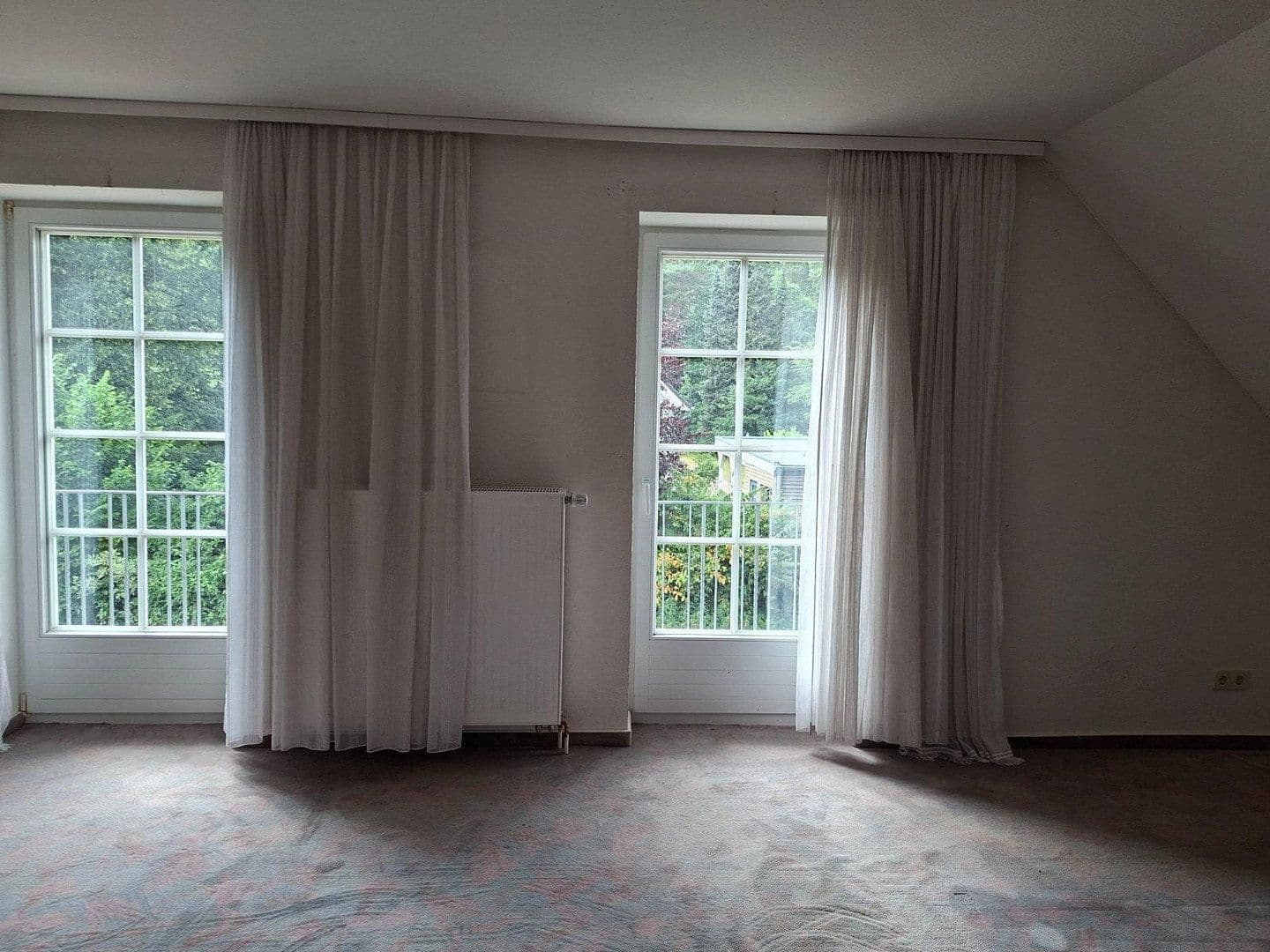 Predaj domu 282 m², pozemok 1.914 m², Handeloh, Dolné Sasko Predaj domu 282 m², pozemok 1.914 m², Handeloh, Dolné Sasko
