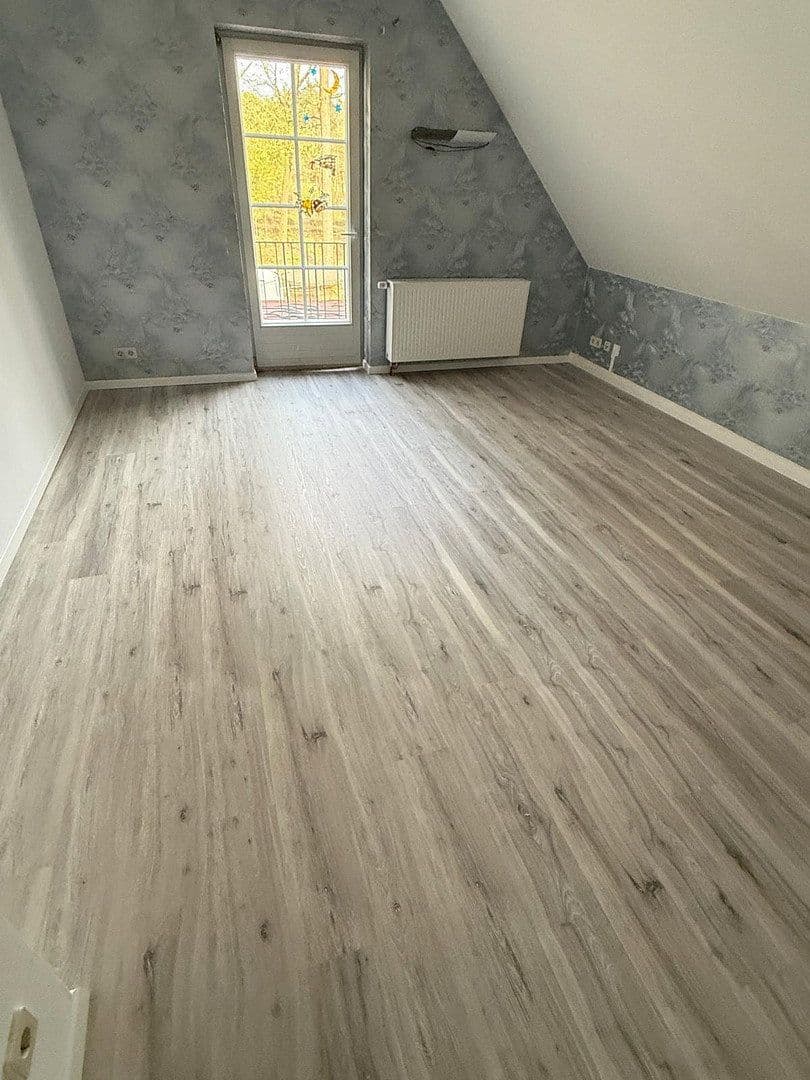 Predaj domu 282 m², pozemok 1.914 m², Handeloh, Dolné Sasko Predaj domu 282 m², pozemok 1.914 m², Handeloh, Dolné Sasko