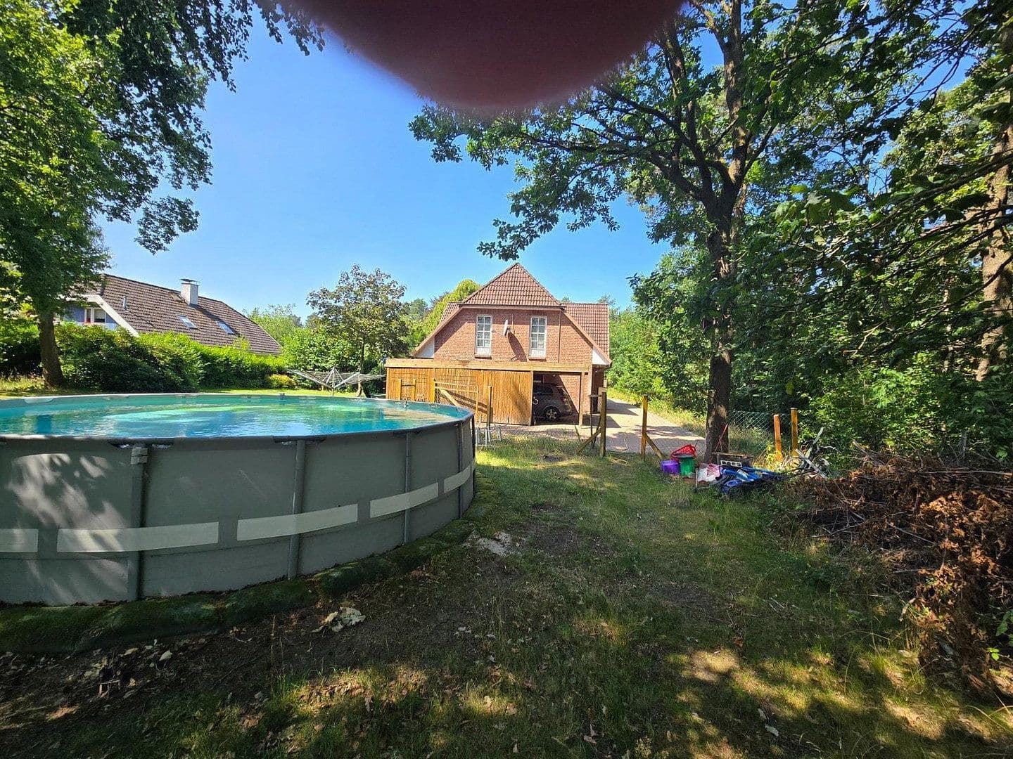 Predaj domu 282 m², pozemok 1.914 m², Handeloh, Dolné Sasko Predaj domu 282 m², pozemok 1.914 m², Handeloh, Dolné Sasko