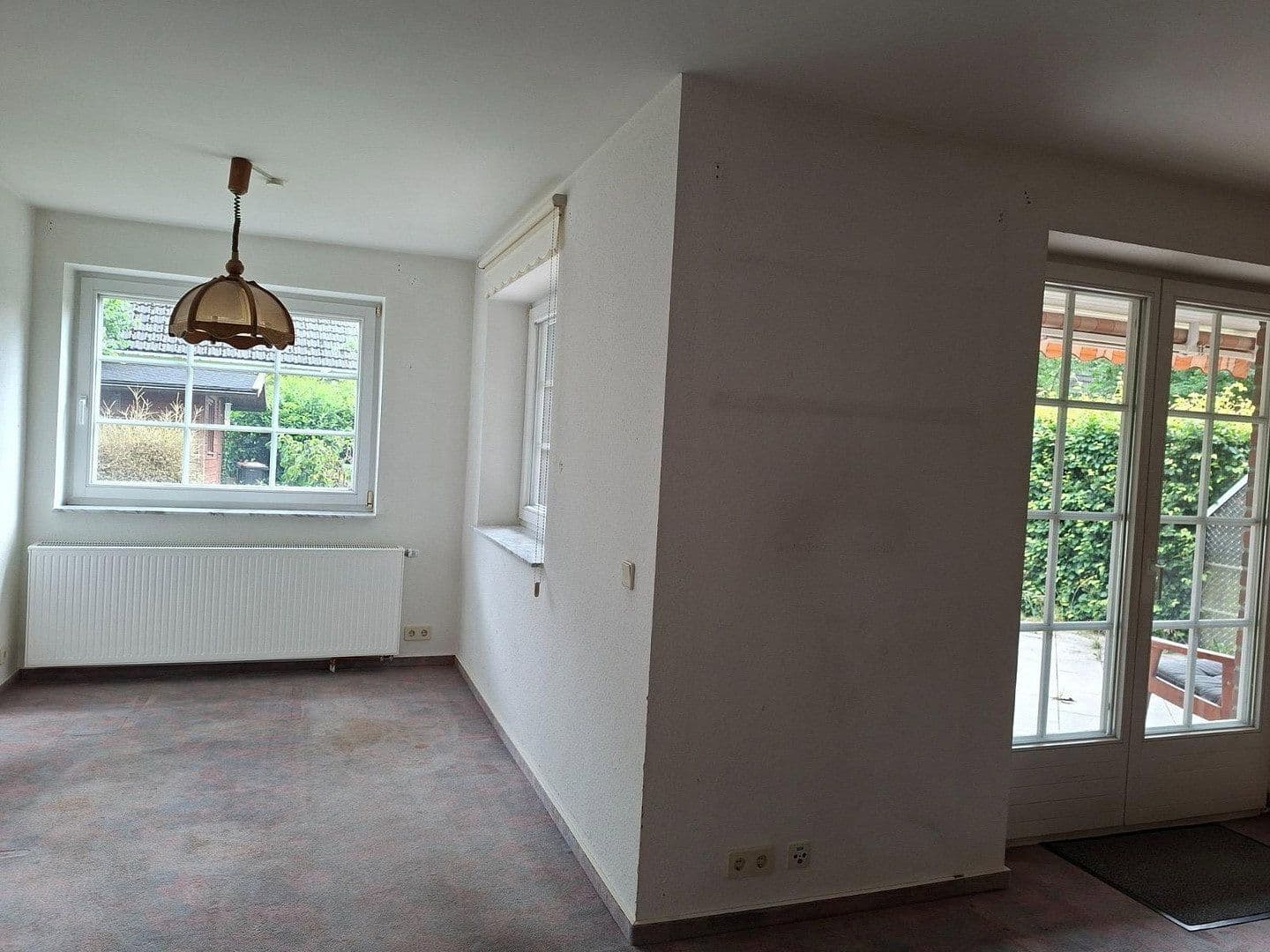 Predaj domu 282 m², pozemok 1.914 m², Handeloh, Dolné Sasko Predaj domu 282 m², pozemok 1.914 m², Handeloh, Dolné Sasko