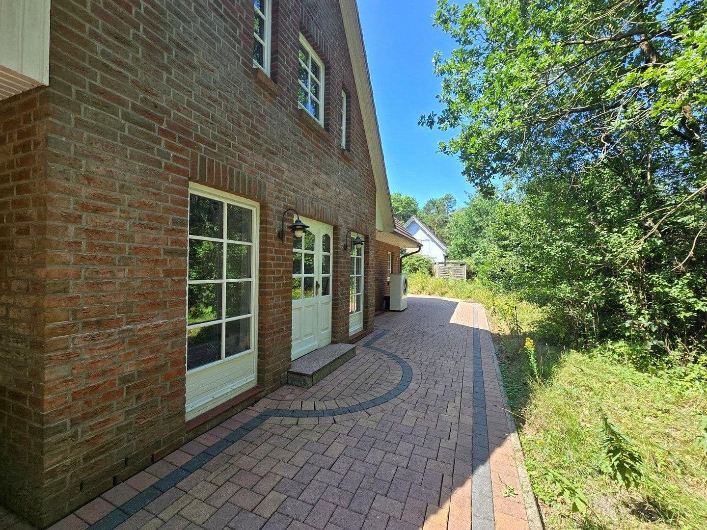 Predaj domu 282 m², pozemok 1.914 m², Handeloh, Dolné Sasko Predaj domu 282 m², pozemok 1.914 m², Handeloh, Dolné Sasko