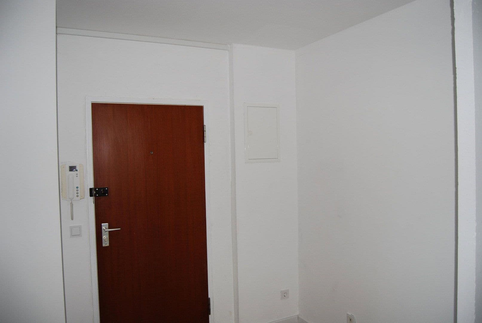 Prenájom bytu 3-izbový 81 m², Eisenacher Straße 4, Koblenz, Porýnie-Falcko Prenájom bytu 3-izbový 81 m², Eisenacher Straße 4, Koblenz, Porýnie-Falcko