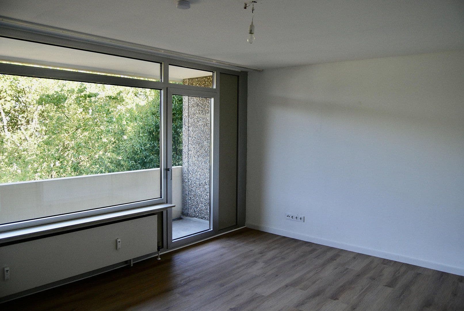 Prenájom bytu 3-izbový 81 m², Eisenacher Straße 4, Koblenz, Porýnie-Falcko Prenájom bytu 3-izbový 81 m², Eisenacher Straße 4, Koblenz, Porýnie-Falcko