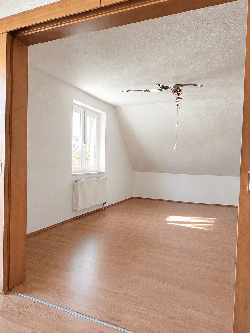 Prenájom bytu 5-izbový 120 m², Sickingenstraße 5, Magdeburg, Sasko-Anhaltsko Prenájom bytu 5-izbový 120 m², Sickingenstraße 5, Magdeburg, Sasko-Anhaltsko