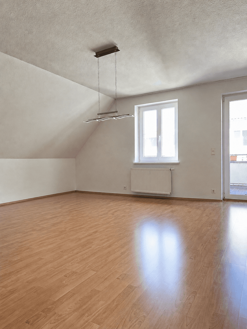 Prenájom bytu 5-izbový 120 m², Sickingenstraße 5, Magdeburg, Sasko-Anhaltsko Prenájom bytu 5-izbový 120 m², Sickingenstraße 5, Magdeburg, Sasko-Anhaltsko