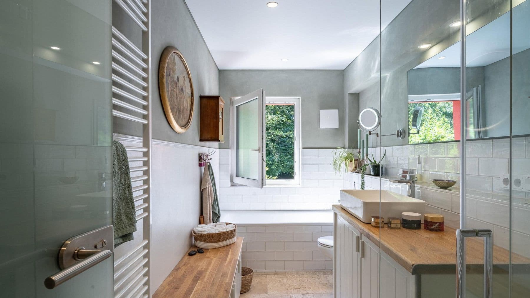 Predaj domu 291 m², pozemok 2.464 m², Daimlerstr. 14, Taunusstein, Hesensko Predaj domu 291 m², pozemok 2.464 m², Daimlerstr. 14, Taunusstein, Hesensko