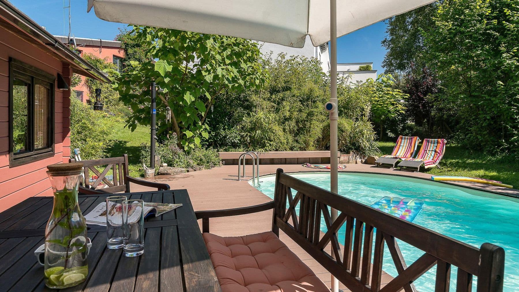 Predaj domu 291 m², pozemok 2.464 m², Daimlerstr. 14, Taunusstein, Hesensko Predaj domu 291 m², pozemok 2.464 m², Daimlerstr. 14, Taunusstein, Hesensko