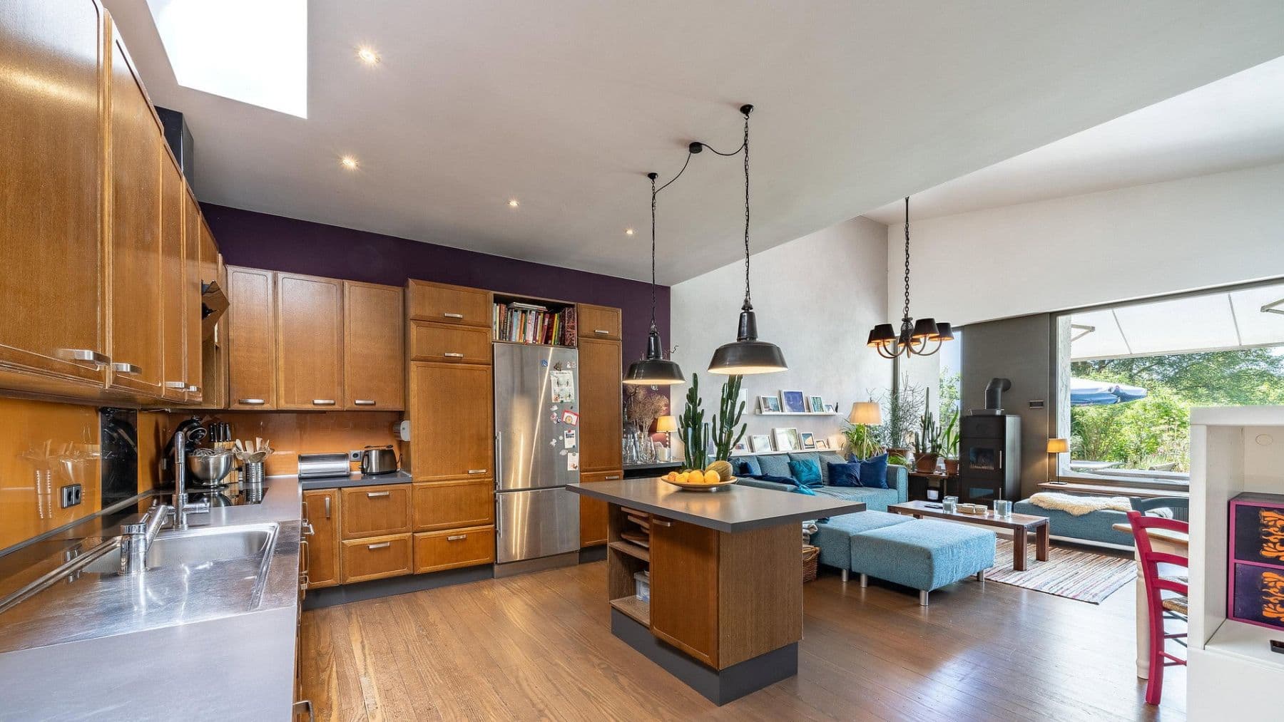 Predaj domu 291 m², pozemok 2.464 m², Daimlerstr. 14, Taunusstein, Hesensko Predaj domu 291 m², pozemok 2.464 m², Daimlerstr. 14, Taunusstein, Hesensko