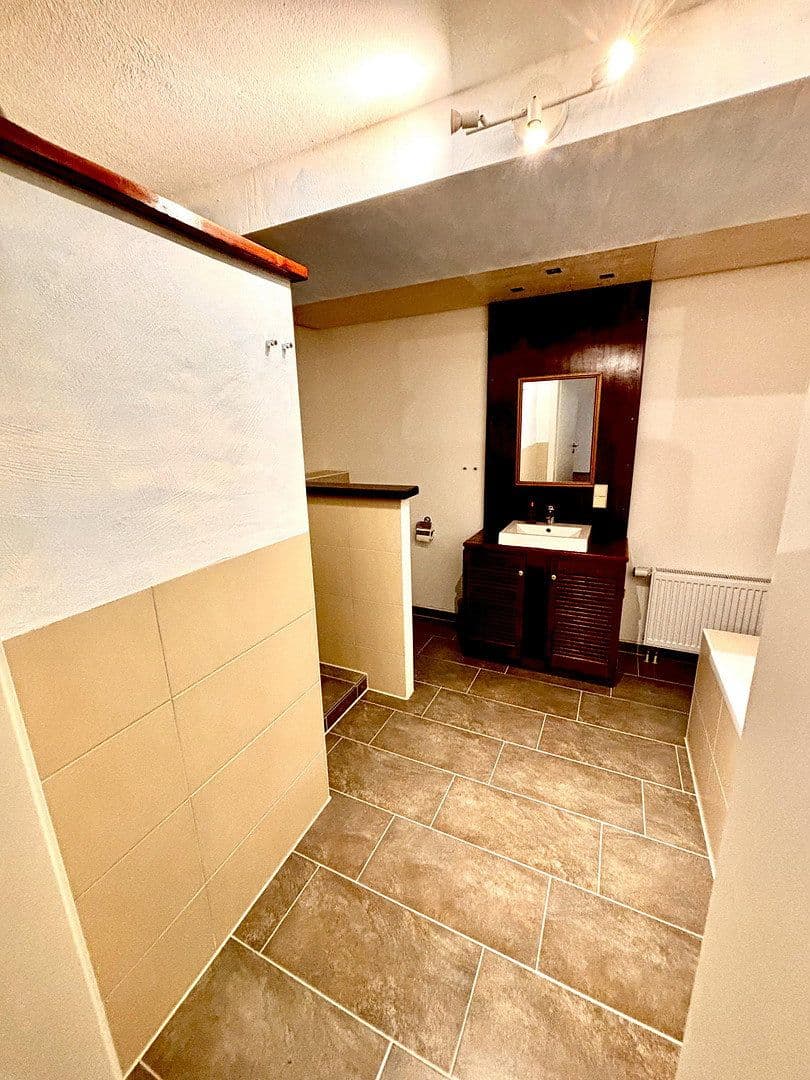 Predaj domu 273 m², pozemok 655 m², Alfred-Nobel-Ring 14, Einbeck, Dolné Sasko Predaj domu 273 m², pozemok 655 m², Alfred-Nobel-Ring 14, Einbeck, Dolné Sasko