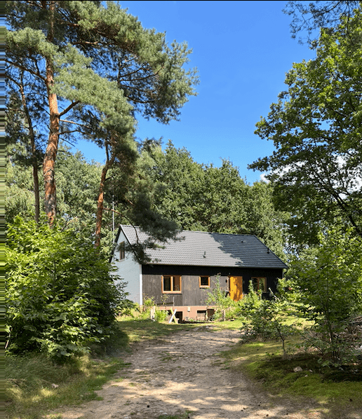 Predaj domu 118 m², pozemok 1.308 m², Reinstorf, Dolné Sasko Predaj domu 118 m², pozemok 1.308 m², Reinstorf, Dolné Sasko