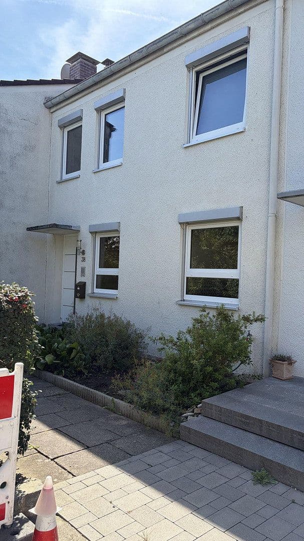 Predaj domu 120 m², pozemok 233 m², Ditzingen, Bádensko-Wurttembersko Predaj domu 120 m², pozemok 233 m², Ditzingen, Bádensko-Wurttembersko