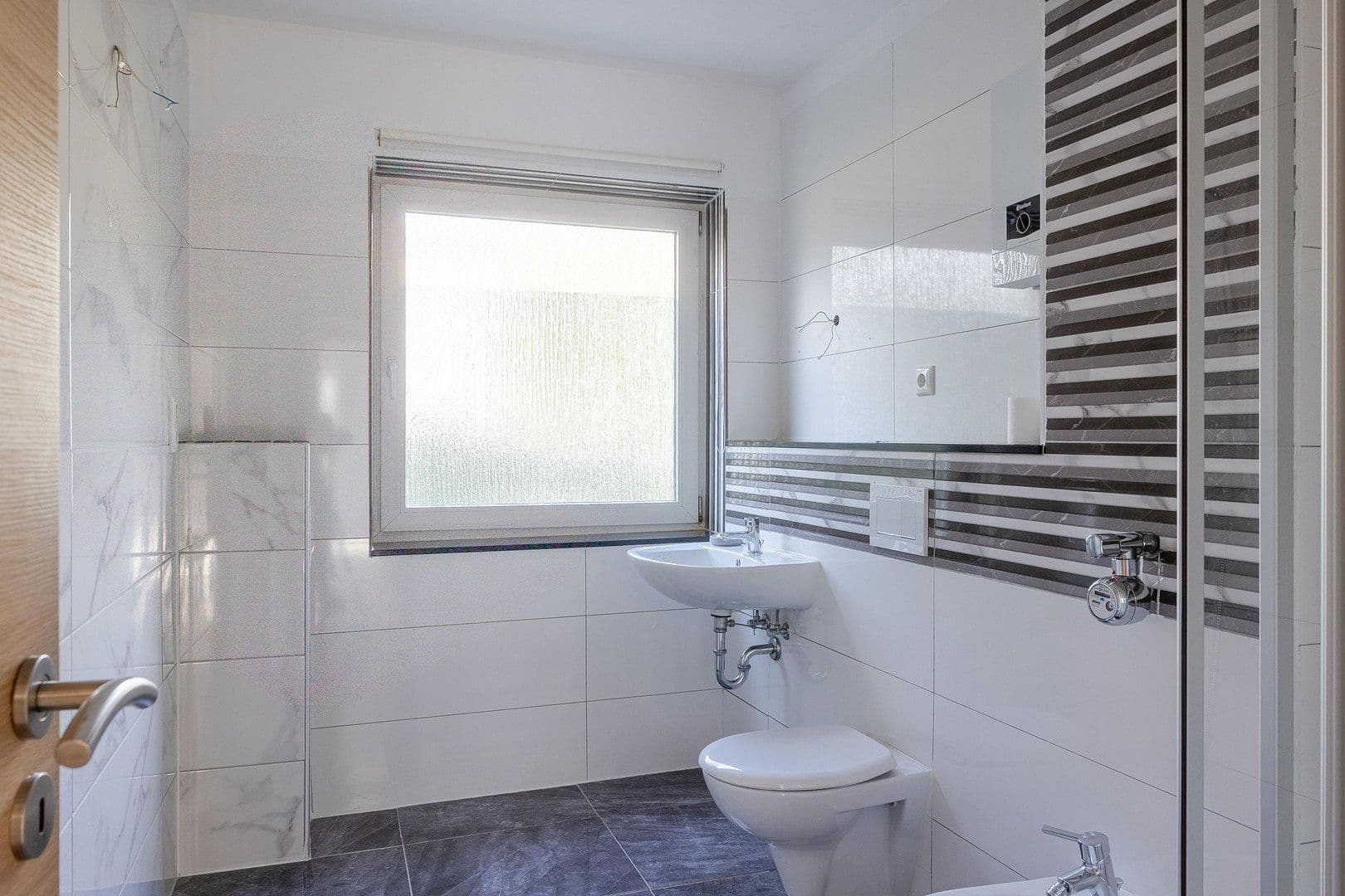 Prenájom bytu 3-izbový 70 m², Mönchengladbach, Severné Porýnie - Westfálsko Prenájom bytu 3-izbový 70 m², Mönchengladbach, Severné Porýnie - Westfálsko