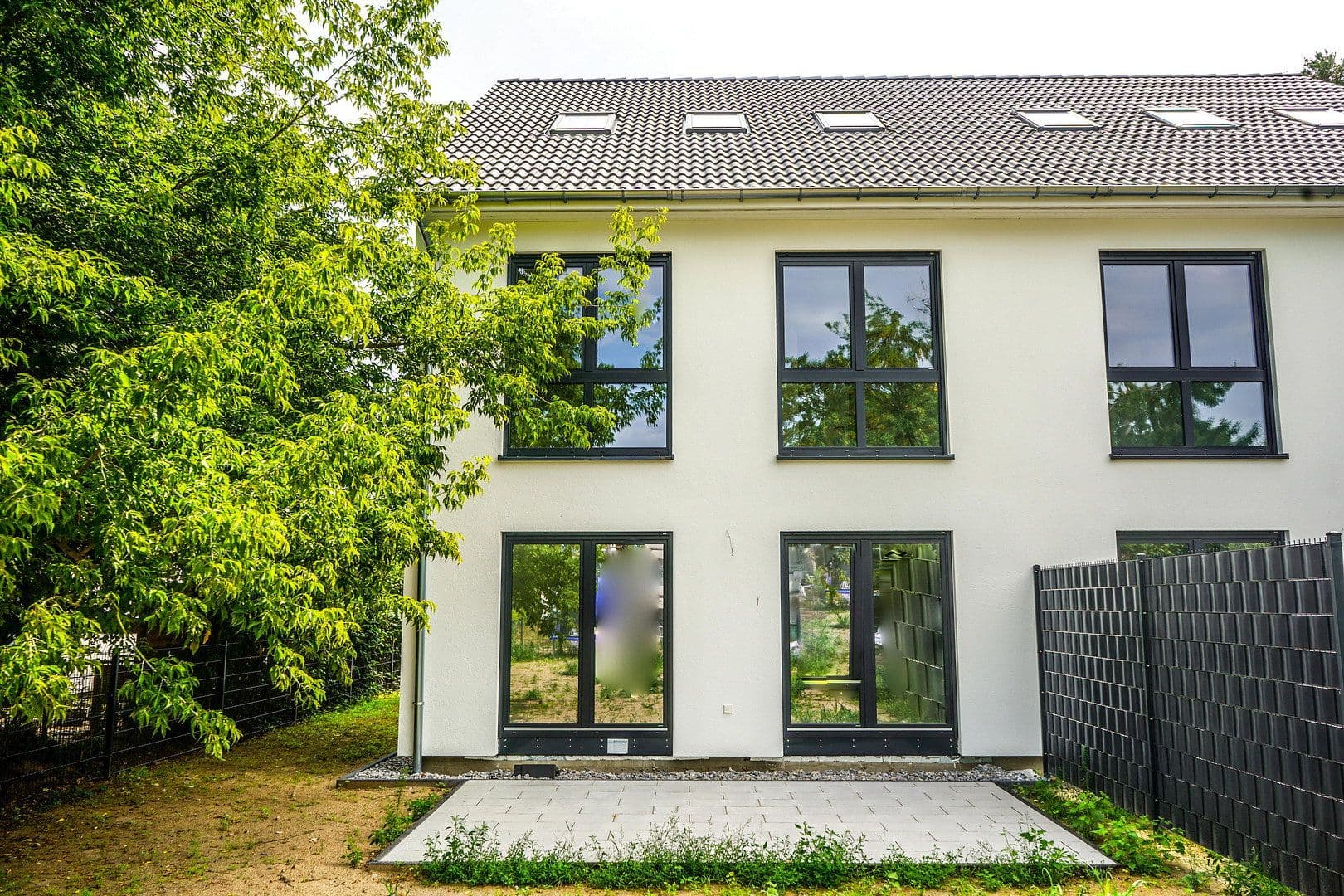 Predaj domu 150 m², pozemok 402 m², Humboldtallee 41, Falkensee, Brandenbursko Predaj domu 150 m², pozemok 402 m², Humboldtallee 41, Falkensee, Brandenbursko