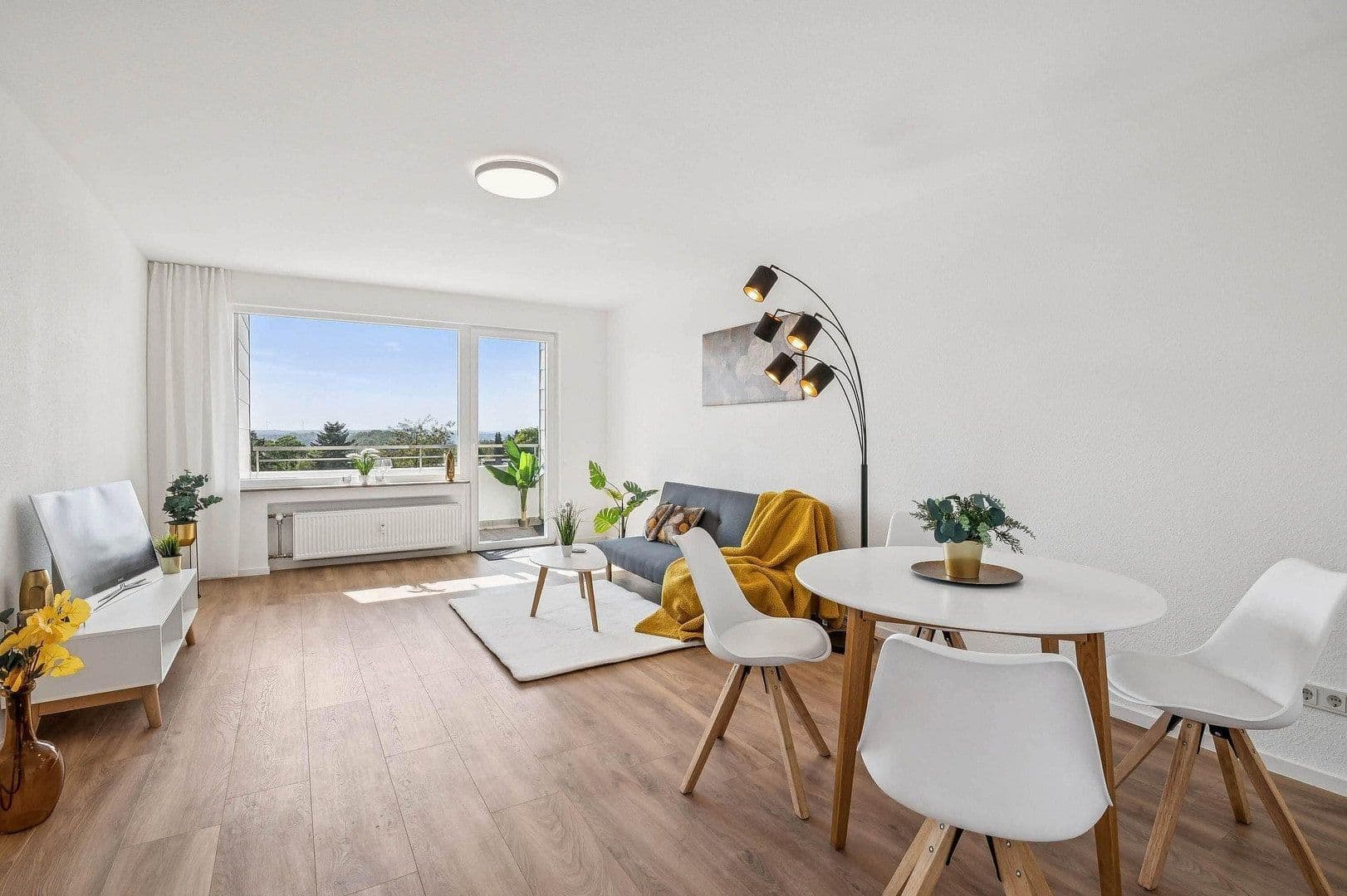 Predaj bytu 3-izbový 90 m², Breslauer Str.20, Saarbrücken, Sársko Predaj bytu 3-izbový 90 m², Breslauer Str.20, Saarbrücken, Sársko