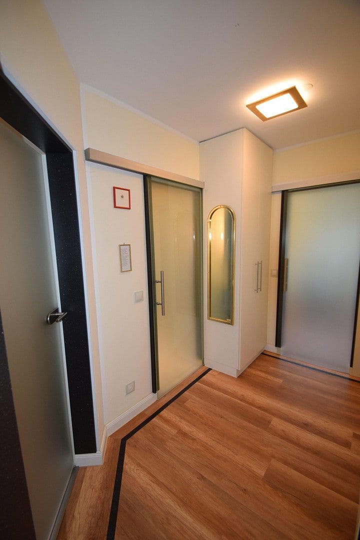 Predaj bytu 3-izbový 134 m², Meisenweg 2, Bad Neuenahr-Ahrweiler, Porýnie-Falcko Predaj bytu 3-izbový 134 m², Meisenweg 2, Bad Neuenahr-Ahrweiler, Porýnie-Falcko