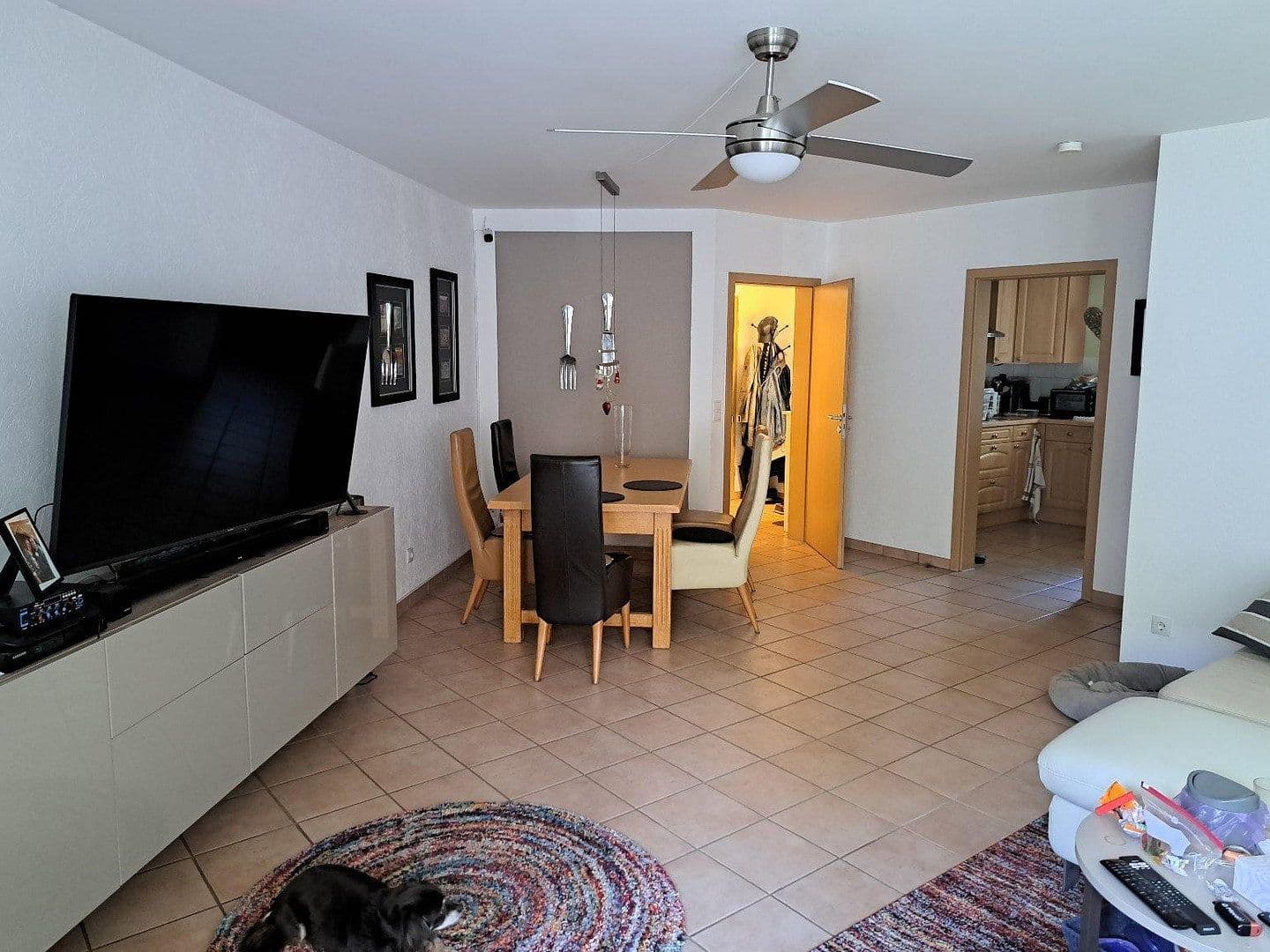Predaj bytu 2-izbový 75 m², Oberhausen, Severné Porýnie - Westfálsko Predaj bytu 2-izbový 75 m², Oberhausen, Severné Porýnie - Westfálsko