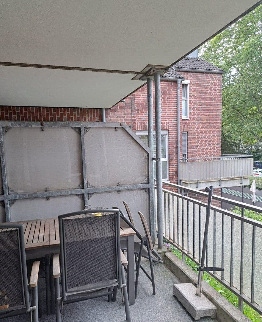 Predaj bytu 2-izbový 75 m², Oberhausen, Severné Porýnie - Westfálsko Predaj bytu 2-izbový 75 m², Oberhausen, Severné Porýnie - Westfálsko