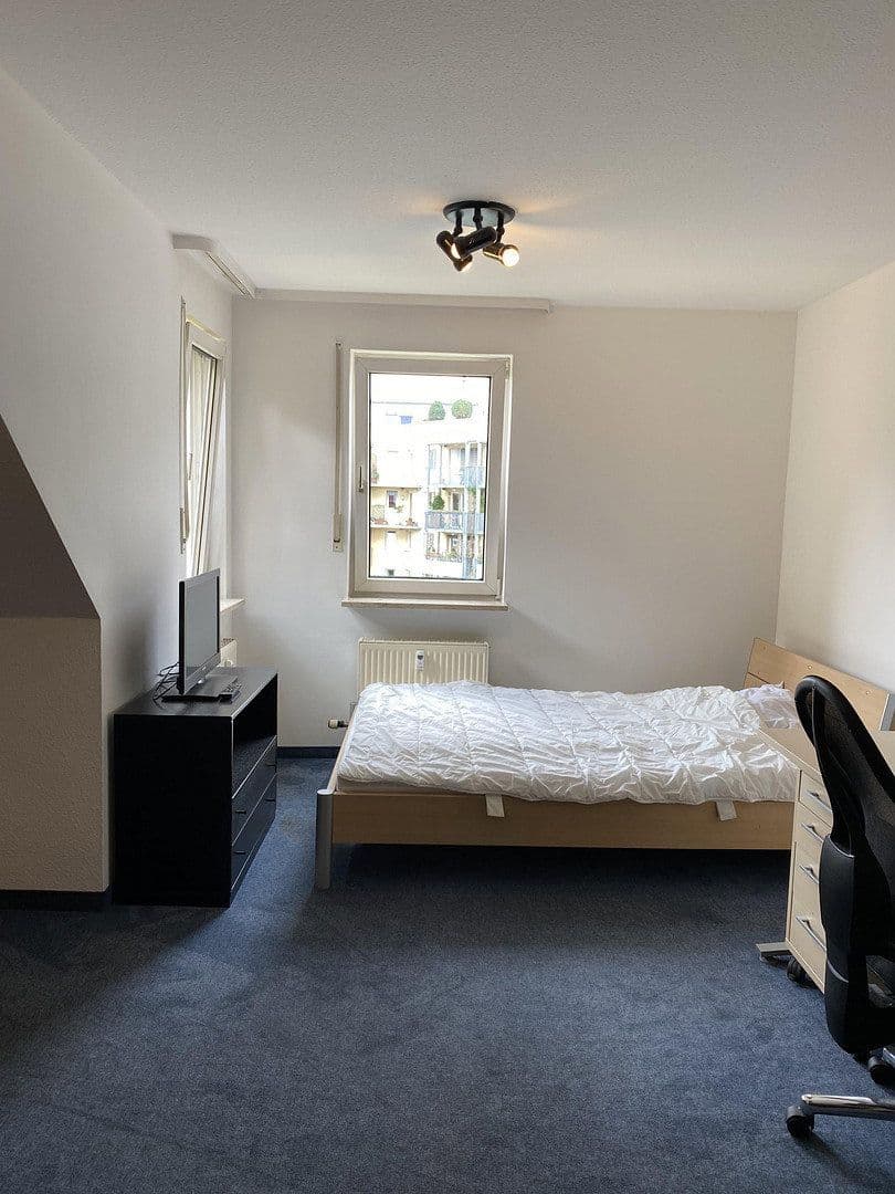 Prenájom bytu 1-izbový 25 m², Karl-Bröger-Straße 18, Nürnberg, Bavorsko Prenájom bytu 1-izbový 25 m², Karl-Bröger-Straße 18, Nürnberg, Bavorsko