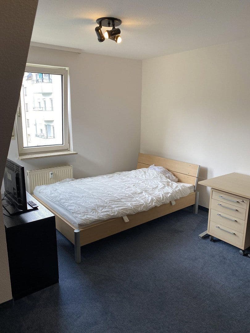Prenájom bytu 1-izbový 25 m², Karl-Bröger-Straße 18, Nürnberg, Bavorsko Prenájom bytu 1-izbový 25 m², Karl-Bröger-Straße 18, Nürnberg, Bavorsko
