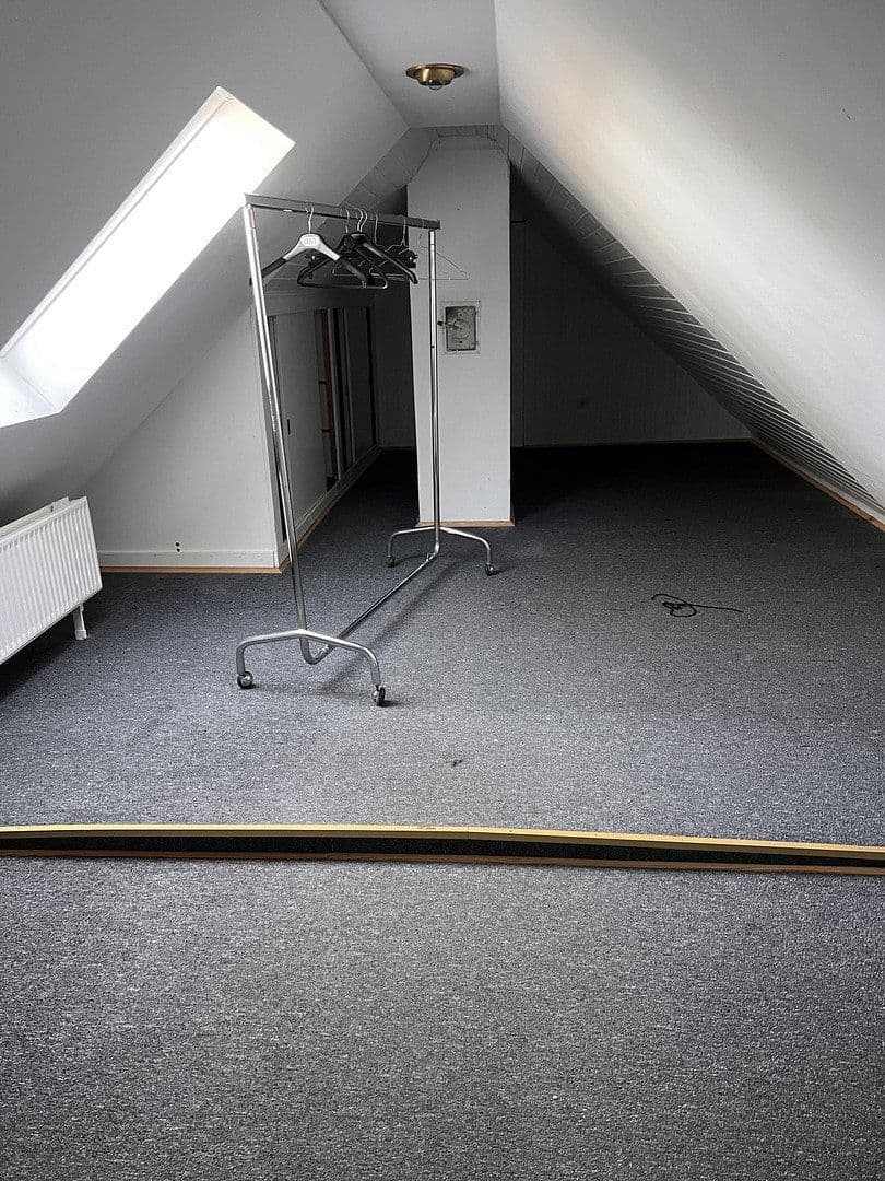 Prenájom domu 250 m², pozemok 2.000 m², Borgholzhausen, Severné Porýnie - Westfálsko Prenájom domu 250 m², pozemok 2.000 m², Borgholzhausen, Severné Porýnie - Westfálsko