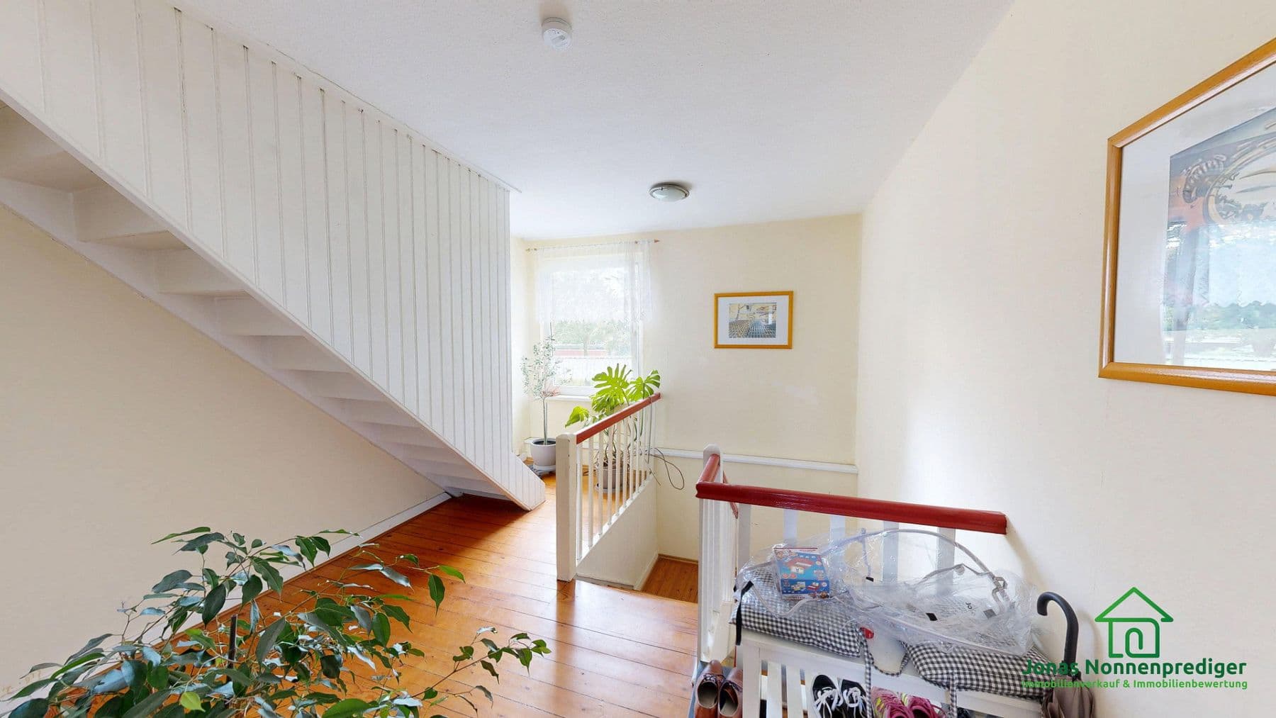 Predaj domu 296 m², pozemok 964 m², Gadebuscher Straße 136, Schwerin, Meklenbursko-Predpomoransko Predaj domu 296 m², pozemok 964 m², Gadebuscher Straße 136, Schwerin, Meklenbursko-Predpomoransko