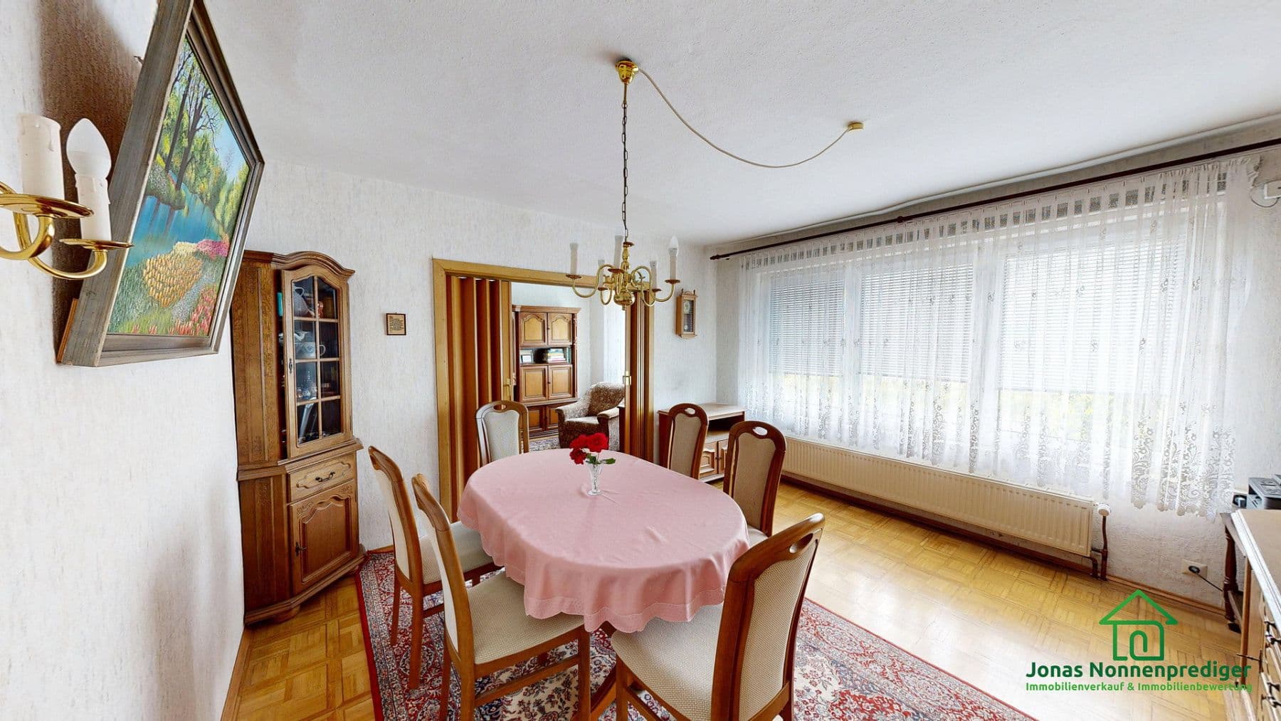 Predaj domu 296 m², pozemok 964 m², Gadebuscher Straße 136, Schwerin, Meklenbursko-Predpomoransko Predaj domu 296 m², pozemok 964 m², Gadebuscher Straße 136, Schwerin, Meklenbursko-Predpomoransko
