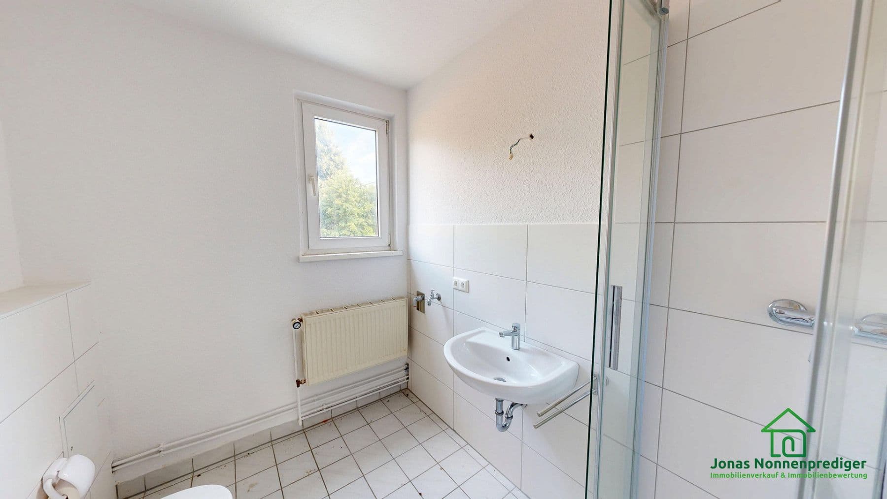 Predaj domu 296 m², pozemok 964 m², Gadebuscher Straße 136, Schwerin, Meklenbursko-Predpomoransko Predaj domu 296 m², pozemok 964 m², Gadebuscher Straße 136, Schwerin, Meklenbursko-Predpomoransko